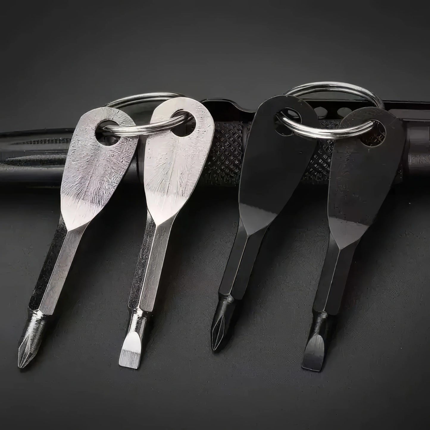 2 Keychain Screwdrivers in Black/silver, Portable Keychain Repair Tool, Suitable for Outdoor Camping Accessories