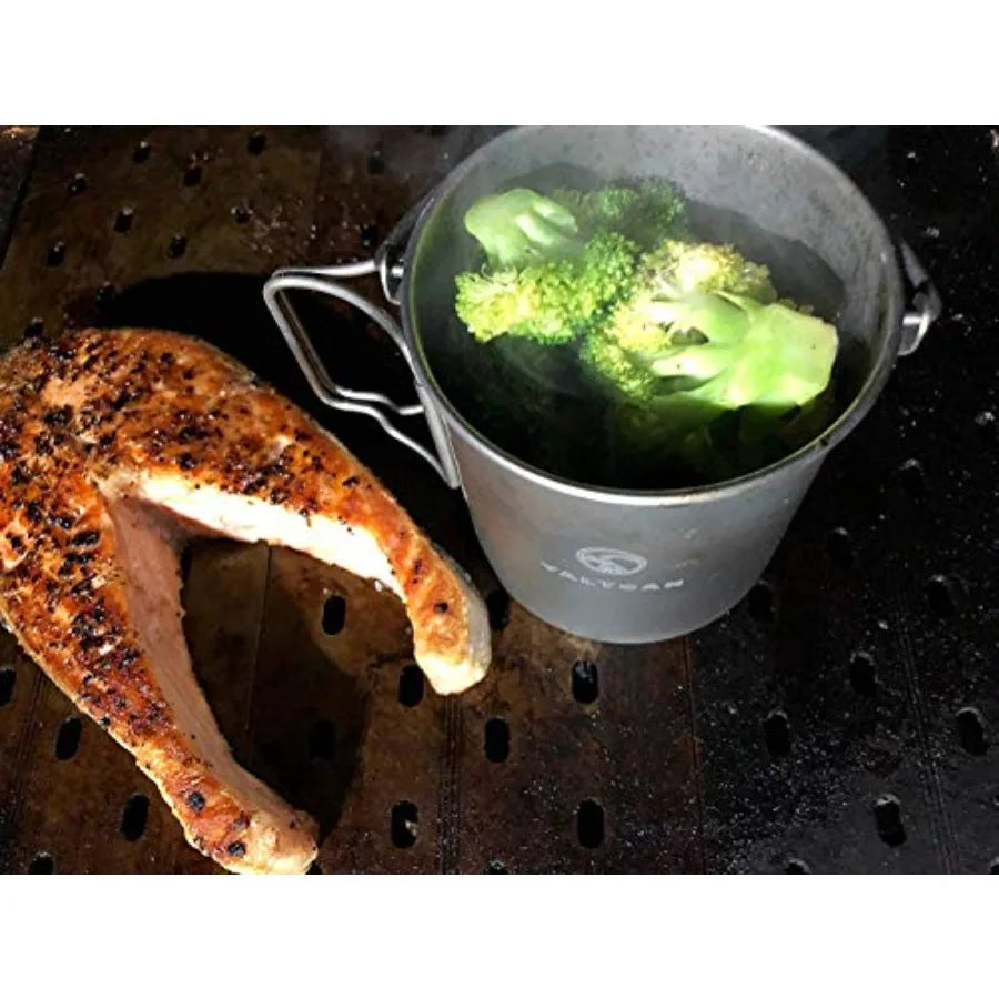 Titanium 750ml Pot with Bail Handle and Tight Lid 4.7 oz with Lid and Mesh Bag Lightweight Outdoor Cooking Gear for Hiking and