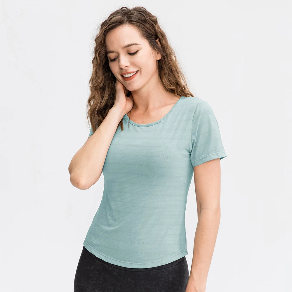 Summer Casual T-shirts Quick Dry Outdoor Running Athletic T shirts Tops Breathable Yoga Tops Women Gym Tops