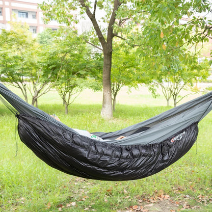Hammock Quilt Down