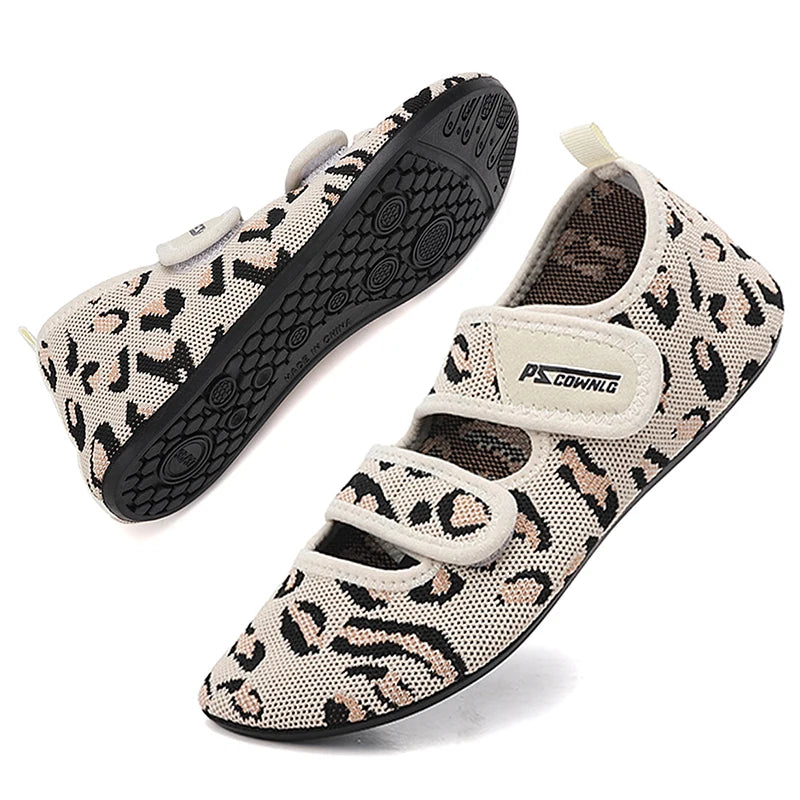 Quick Drying Water Shoes Non-Slip Breathable Summer Aqua Beach Sandal Flat Shoe Seaside Slipper For Women Creek Shoes Yoga